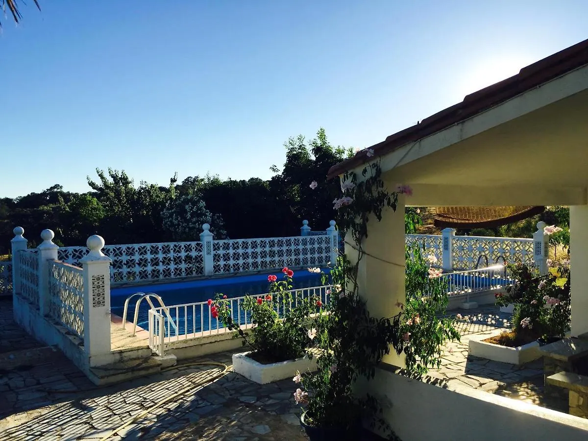 Comfortable Villa With Mountain View In Aroche + Private Pool