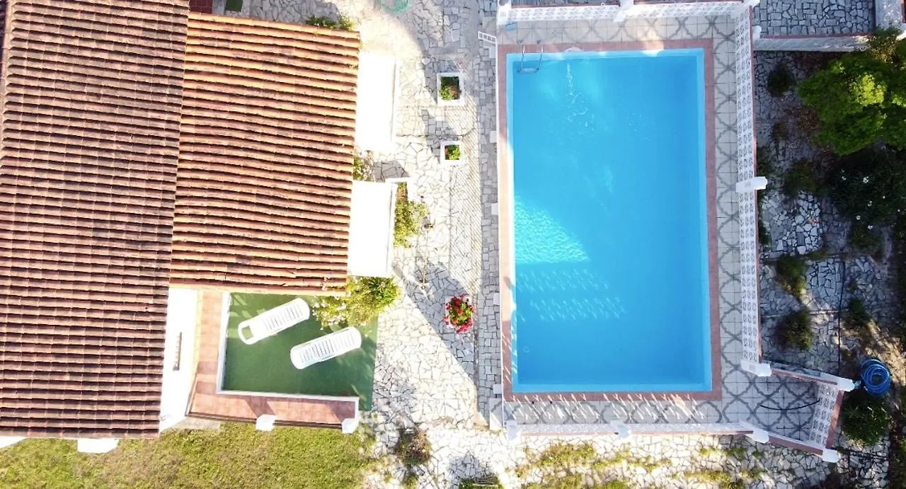 Comfortable Villa With Mountain View In Aroche + Private Pool